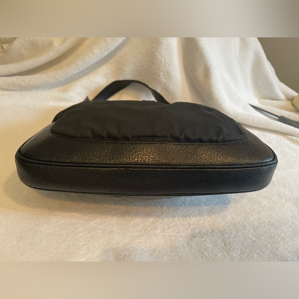 Black Gucci Jackie Canvas & Leather Bag - Picture 4 of 11